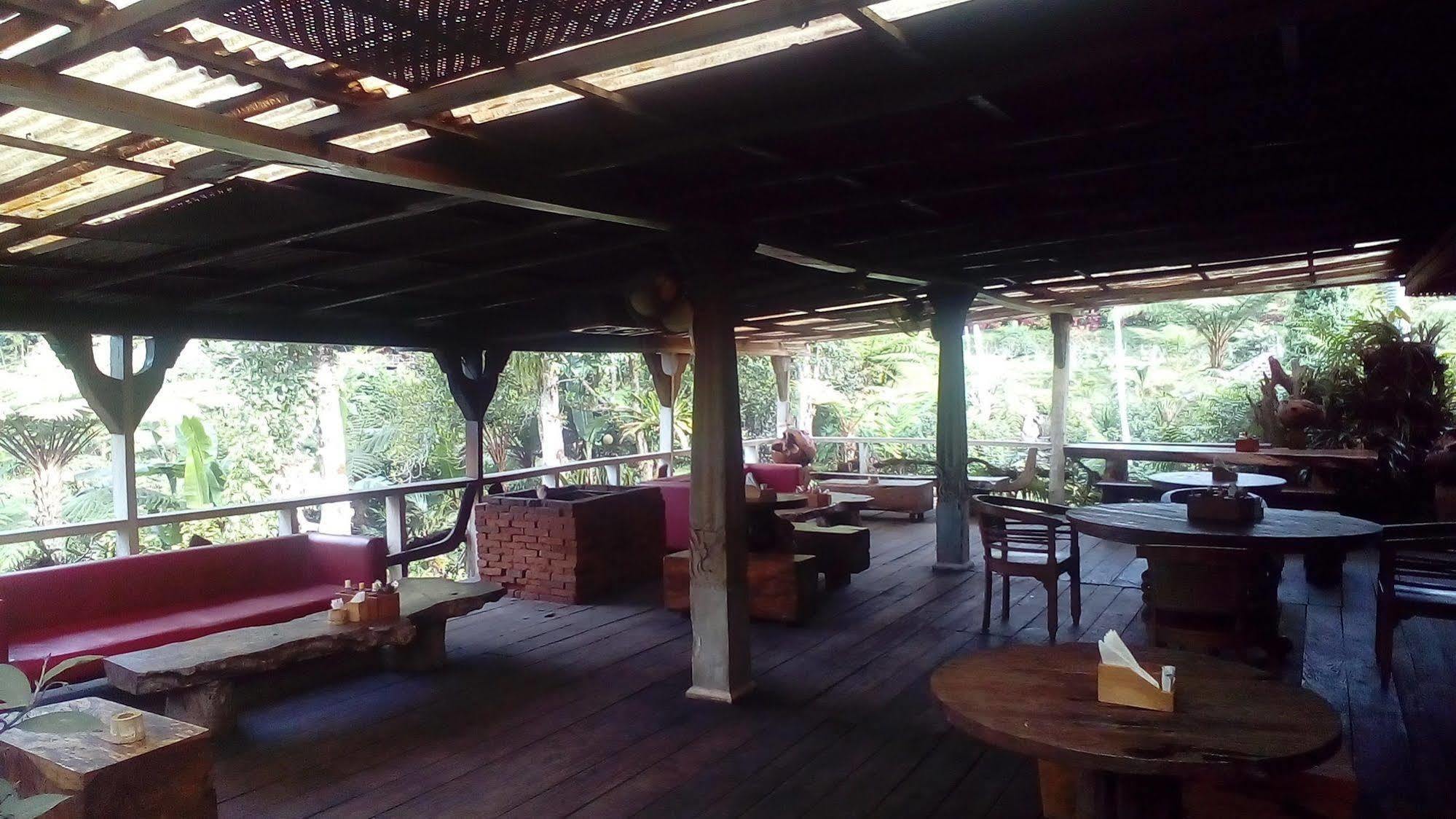 Warung Rekreasi Bedugul Hotel Exteriör bild
