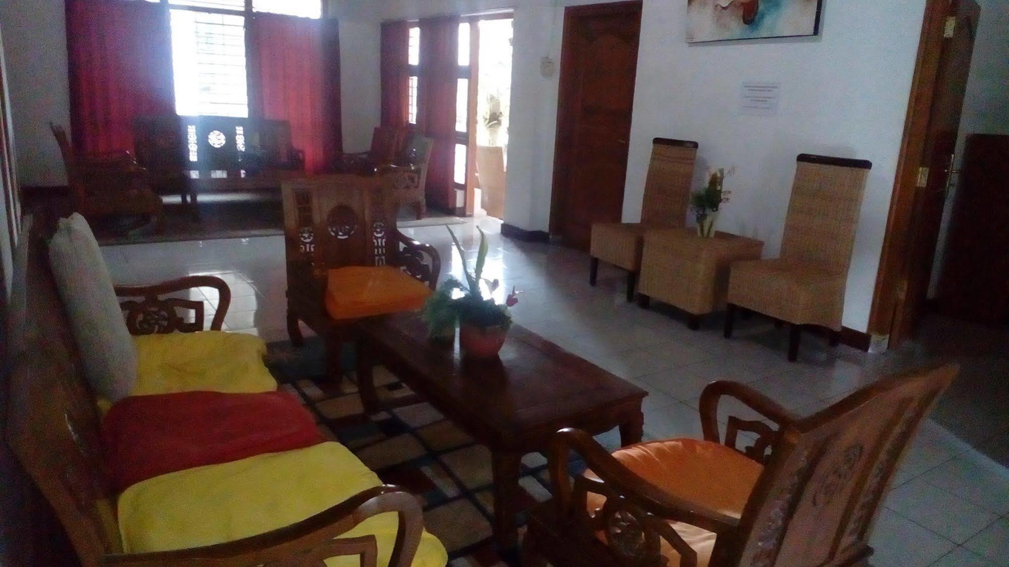Warung Rekreasi Bedugul Hotel Exteriör bild
