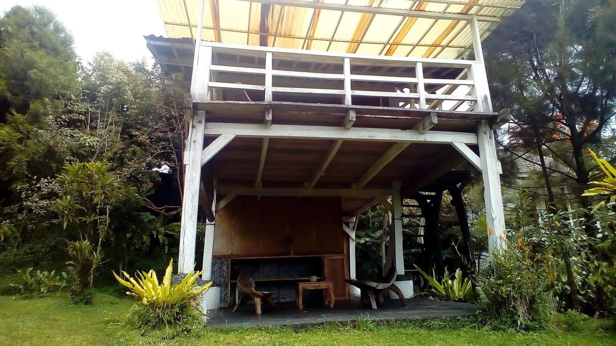 Warung Rekreasi Bedugul Hotel Exteriör bild
